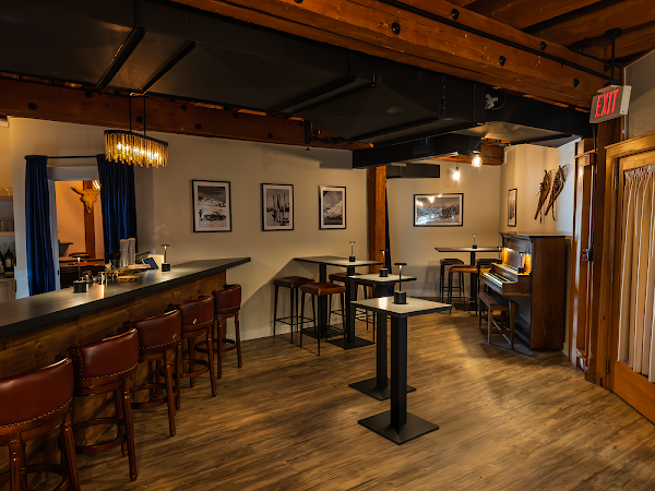 Photo of Bluebird Martini Bar